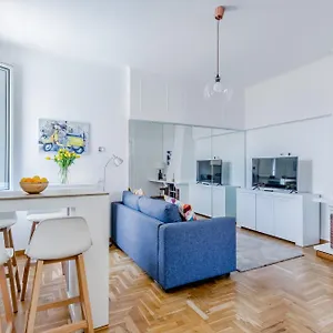 Apartment Attico Nel Cuore Di Con Box Privato Per Auto, Rom